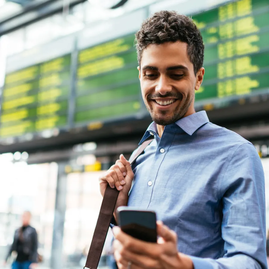 4 ways to split your travel between business and leisure 