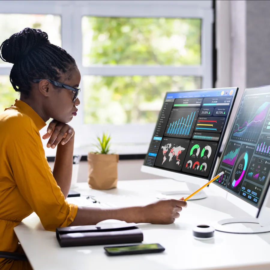 Financial Insights: Essential KPIs for Strategic Spend Analysis 