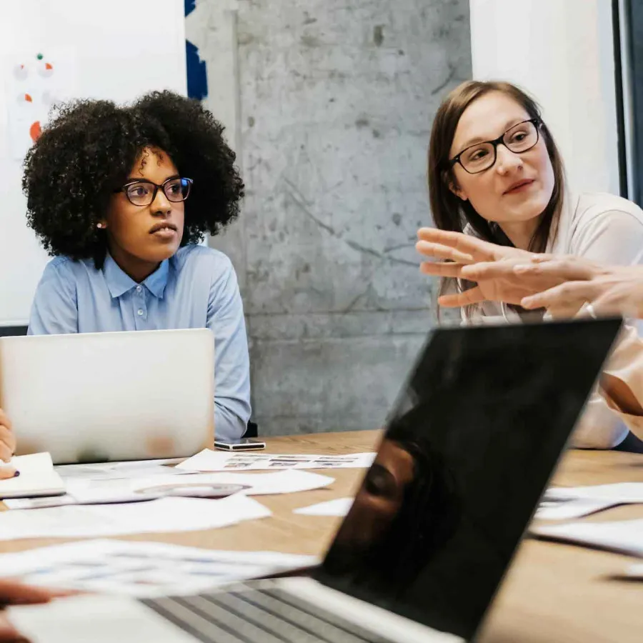 Why HR Professionals Should Put Employee Spend on Their Radar