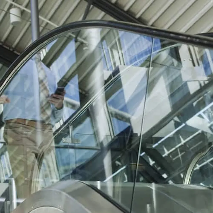 Use Technology to Keep Your Travelers Safe