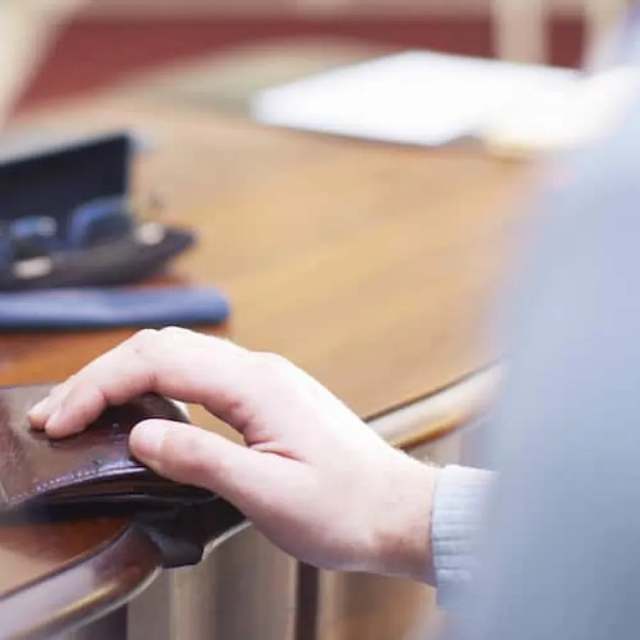 How Healthcare Organizations Integrate P-cards for Hands-off Processing