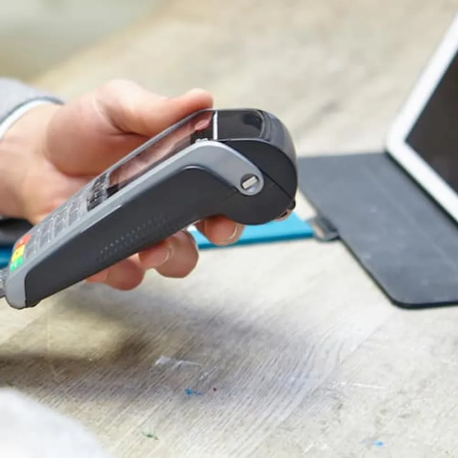 How to Gain Visibility and Control of Employee Spend