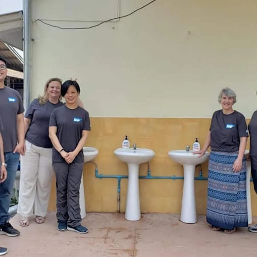 Volunteering Abroad: Two SAP Concur Employees Share Their Stories