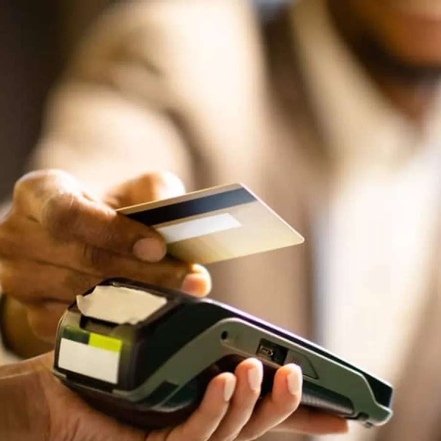 Cash vs. Credit Card Spend: Does it Really Impact Corporate Savings?
